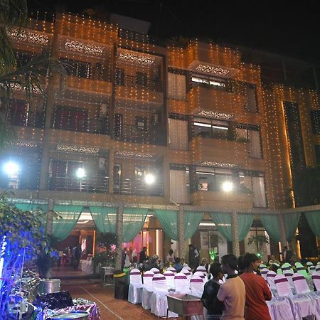 Jjk Rukmini Vilas Hotel & Banquet Muzaffarpur Eksteriør bilde