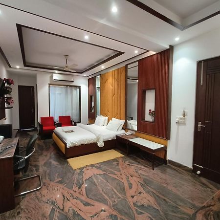 Jjk Rukmini Vilas Hotel & Banquet Muzaffarpur Eksteriør bilde
