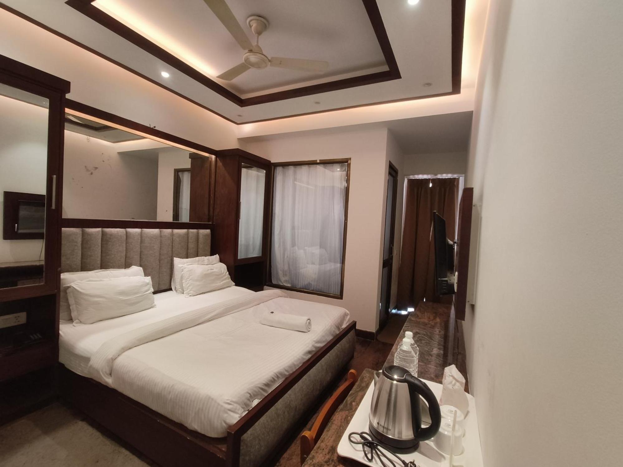 Jjk Rukmini Vilas Hotel & Banquet Muzaffarpur Eksteriør bilde