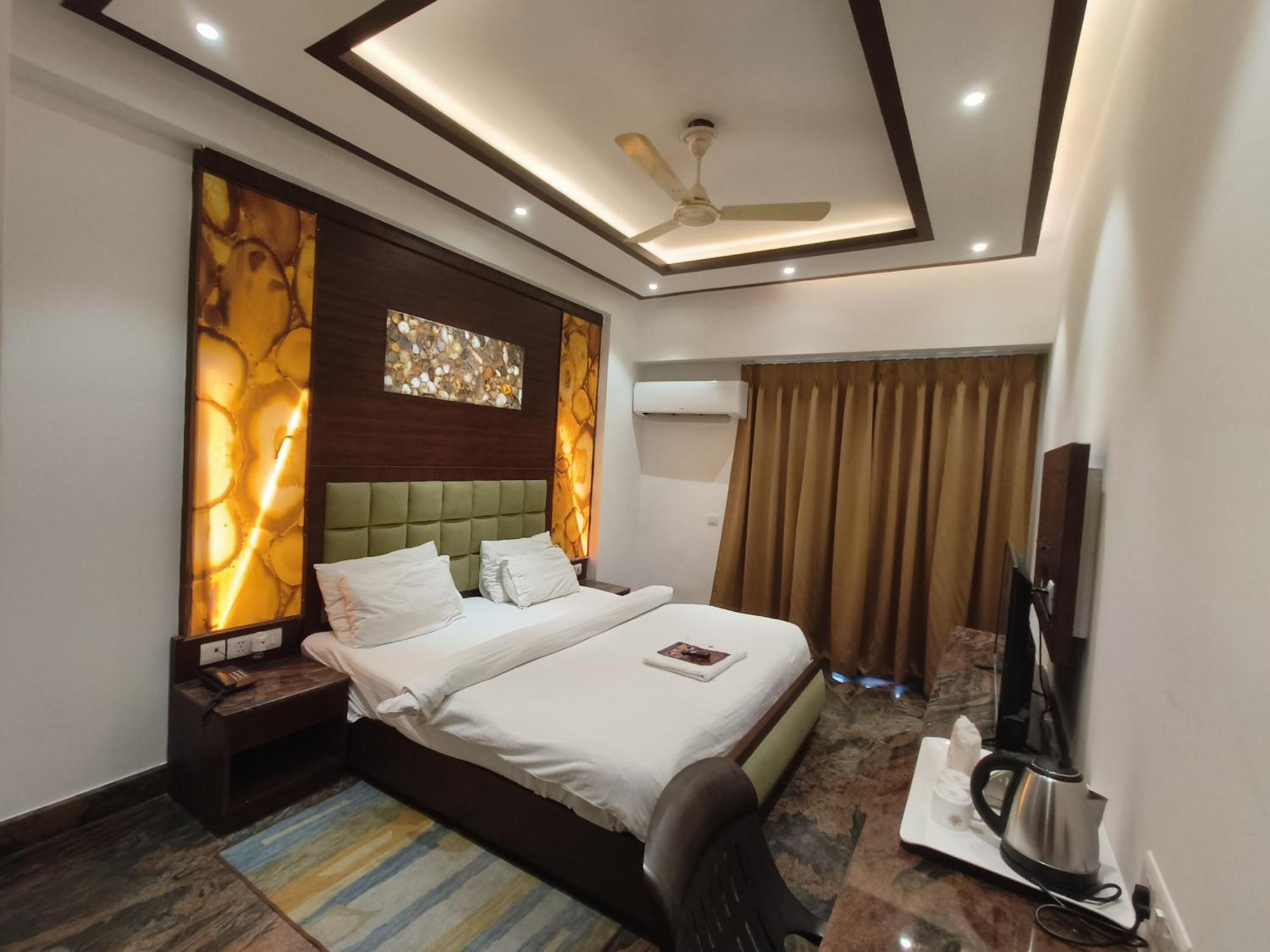 Jjk Rukmini Vilas Hotel & Banquet Muzaffarpur Eksteriør bilde