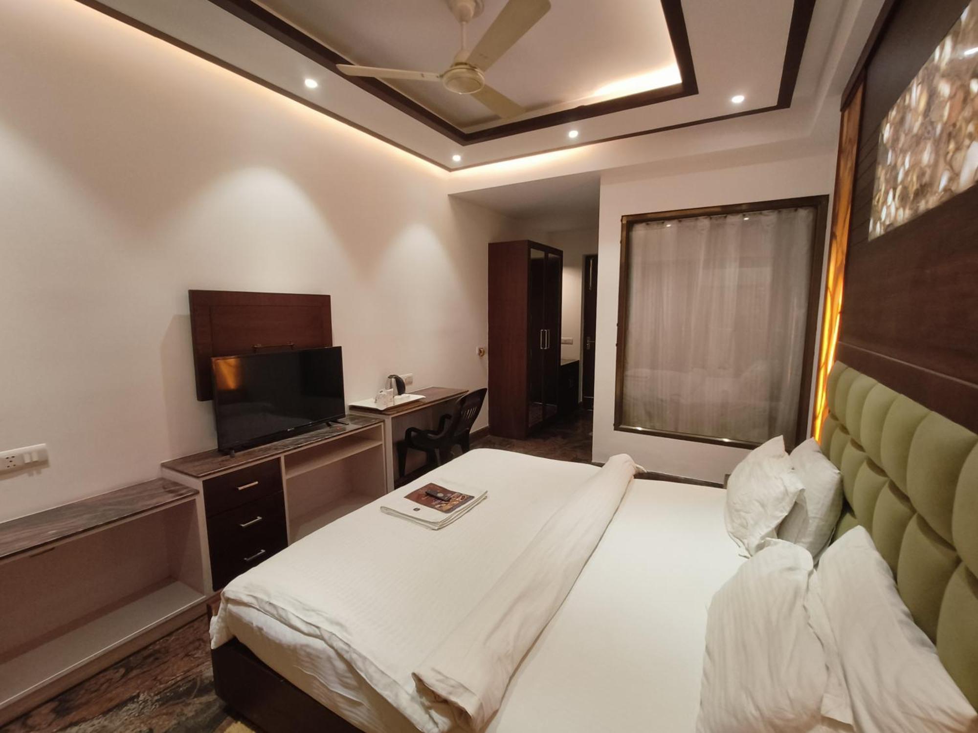 Jjk Rukmini Vilas Hotel & Banquet Muzaffarpur Eksteriør bilde