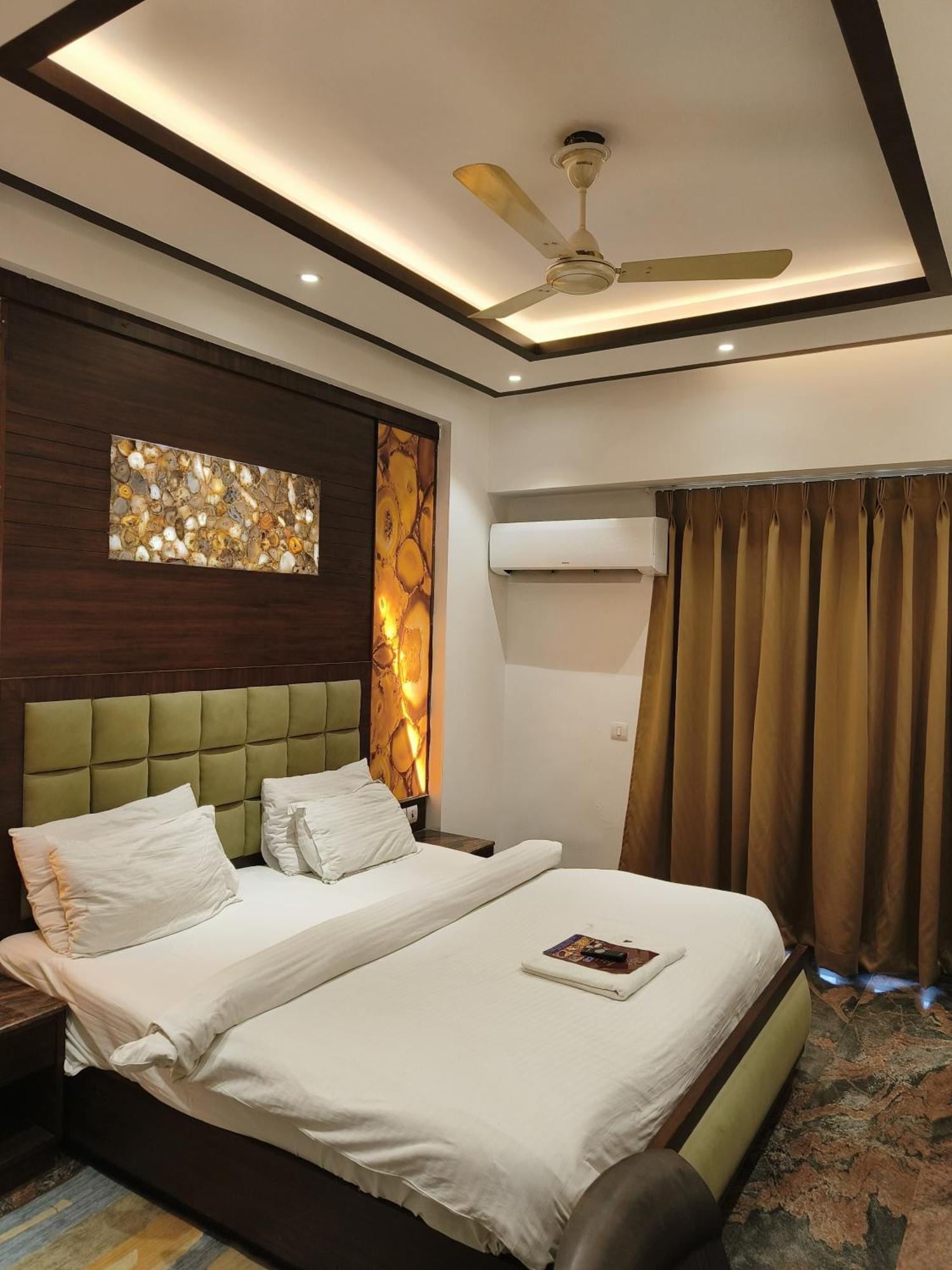 Jjk Rukmini Vilas Hotel & Banquet Muzaffarpur Eksteriør bilde