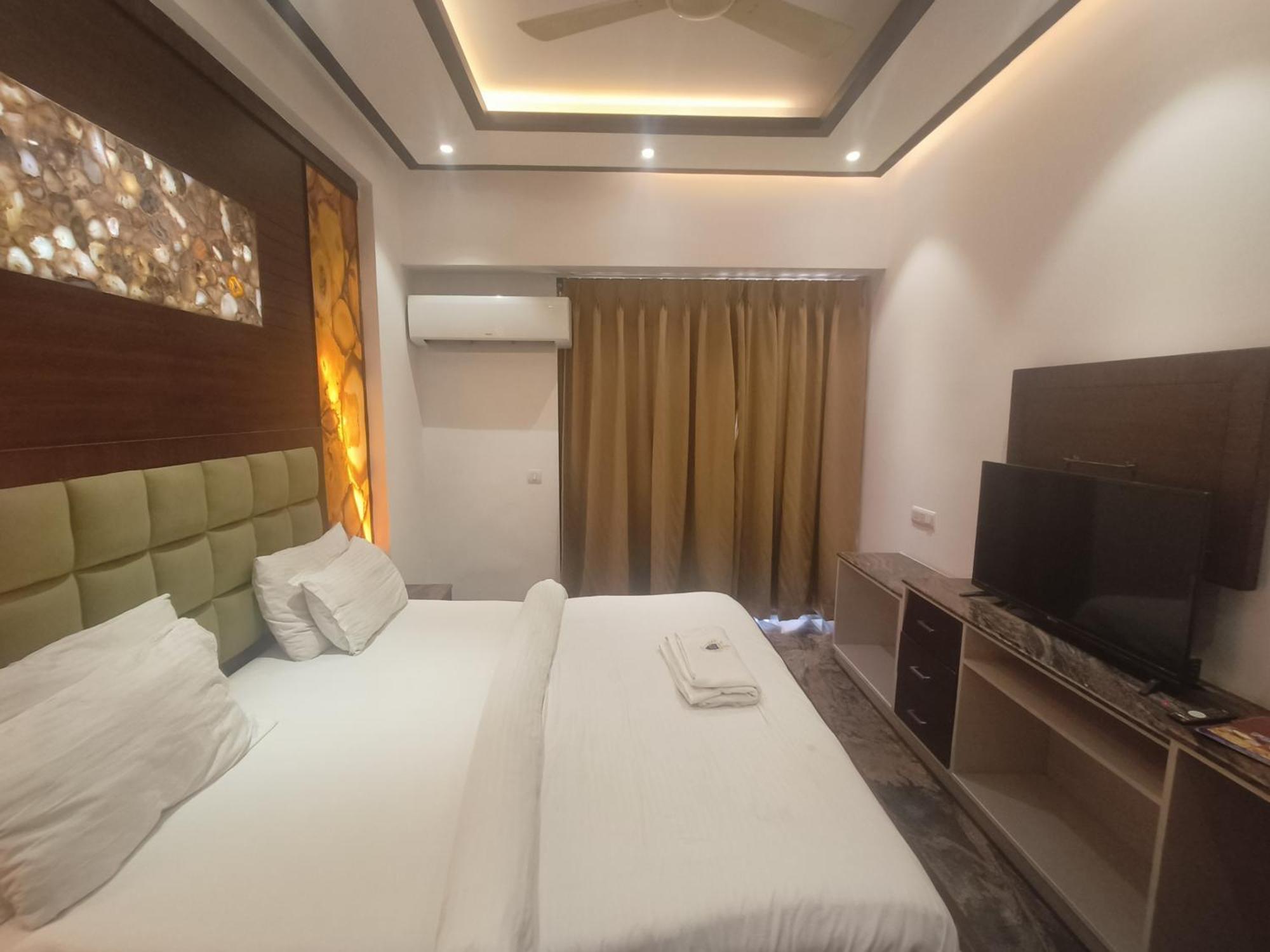 Jjk Rukmini Vilas Hotel & Banquet Muzaffarpur Eksteriør bilde