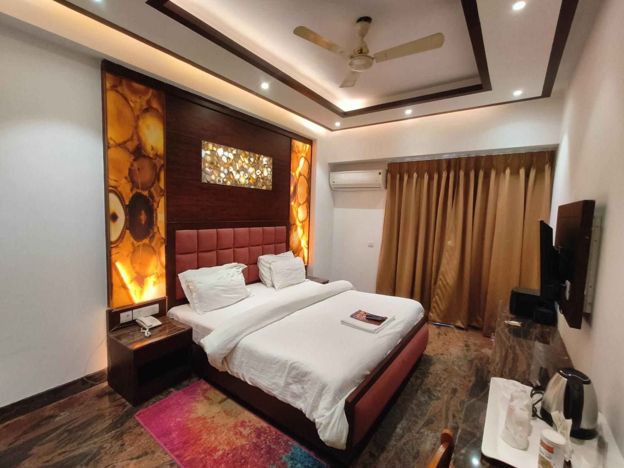 Jjk Rukmini Vilas Hotel & Banquet Muzaffarpur Eksteriør bilde