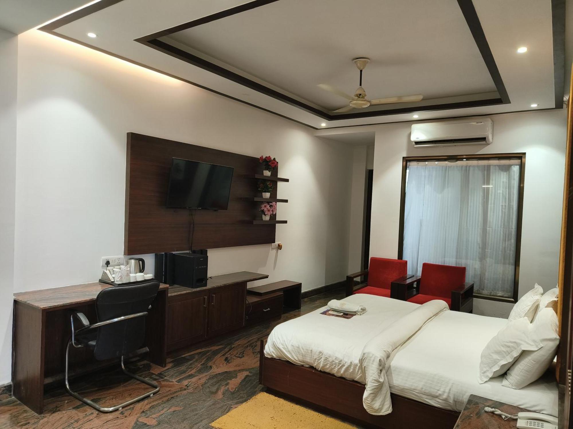 Jjk Rukmini Vilas Hotel & Banquet Muzaffarpur Eksteriør bilde